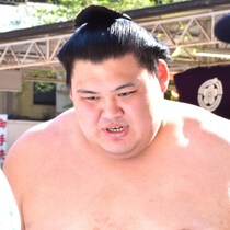 【春場所直前】横綱・大の里が出稽古で「幕内力士に16勝10敗」のヤバさ！意気消沈ですっかり脇役に