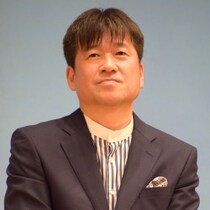 キネマ旬報「助演男優賞」の佐藤二朗が妻に明かしていた「俺、いま楽しいわ～」な大物共演陣