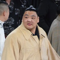 「初場所デビュー」和歌ノ富士の「祝福デコピン『こんぱち』をゲット」激レア姿を相撲大会で目撃撮！