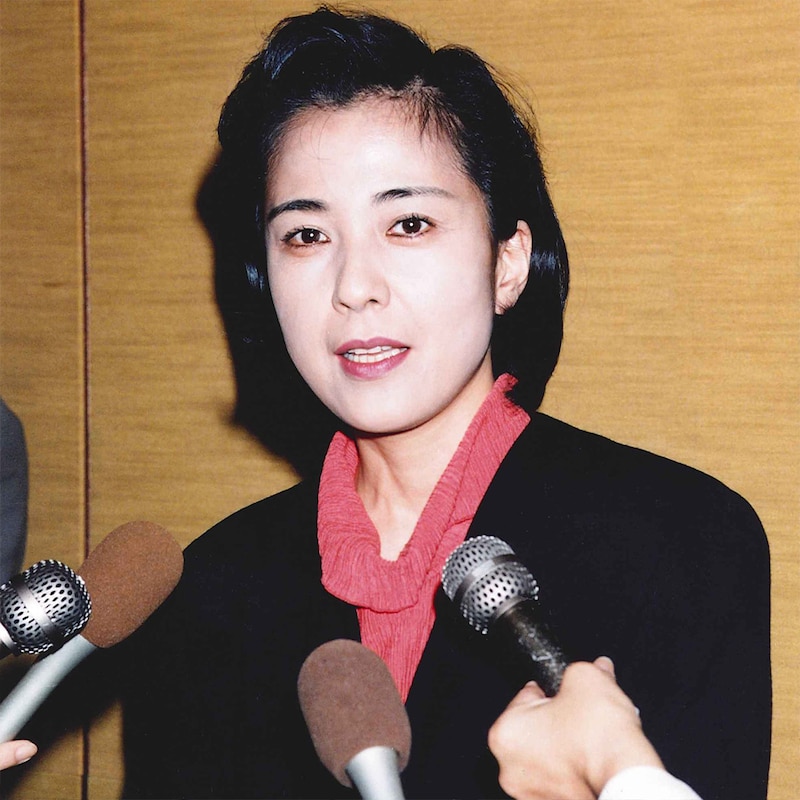【追悼】佳那晃子「最後は伊豆の海へ…」電話もガスも止められて借金３億円を完済した「魔界転生」ヒロインの壮絶70年
