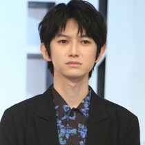 本郷奏多が主演ドラマ会見で繰り出したキツ～イ「フジテレビいじり」中居スキャンダル前の「フジ株を爆買いしたい」なにしろ今は２倍に…