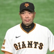 守護神マルティネスと入れ替えるのは…巨人を悩ませる「外国人枠問題」絶好調のルシアーノ「２軍で長いイニング経験⇒先発転向」作戦