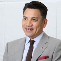 侍ジャパン「次の監督選び」混迷の内情…「本命」松井秀喜が「意欲なし」で第２本命は井口資仁「メジャー組と意思疎通できる」