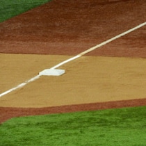 江藤智から25年…広島カープ「サードの呪い」を解く「２年目の佐々木泰」に課せられた至上命題