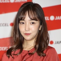 板野友美＆ヤクルト・高橋奎二「家賃110万円の超豪華新居と高級ブランドコレクション」YouTube見せびらかし！「年収５億円」のウハウハなので…