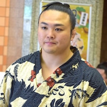 【大相撲・夏場所直前】脊髄損傷から「３年ぶり十両復帰」の炎鵬に課せられた「重すぎるミッション」