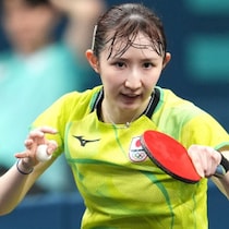 【世界卓球】女子決勝で早田ひなが絶望の涙「55年ぶりの夢」を打ち砕いた「中国の怪物」の人間離れした「適応力と予知能力」
