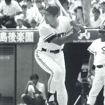 プロ野球「オンオフ秘録遺産」90年〈広島・白石監督の極端な守備シフトに世界の王は!〉