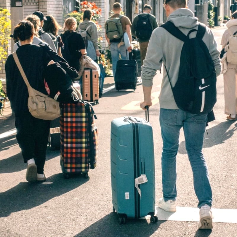 京都も鎌倉も箱根も道頓堀も外国人だらけで疲れる!日本人の「王道観光地離れ」で激変した「代わりの場所と目的」