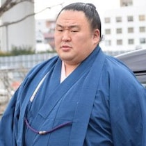 【大相撲夏場所】41歳の玉鷲が８連敗で十両陥落確実でも現役を続けたい「親方株」問題