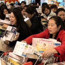 【インバウンド激動実態】「どこへ行っても中国人」が消えた…「爆買い時代終焉」で観光客は「食・自然・体験・温泉・アニメ聖地」へ