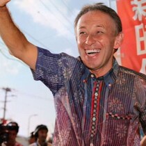 ９月「沖縄県知事選」が動き出した！「オール沖縄」玉城デニーVS前那覇副市長「10％優勢」自民党の極秘調査