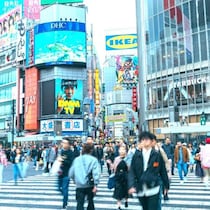 【渋谷区】赤いベストの巡回員が24時間監視「ごみポイ捨て」したら「即キャッシュレス過料」で飲食店が激怒した「もうひとつの措置」