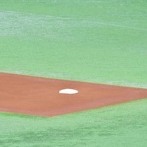 リーグ５位・交流戦11位に沈む広島に「光」が見えた！代走屋「アメンボ男」辰見鴻之介のタイトル争いで「機動力のカープ」復活