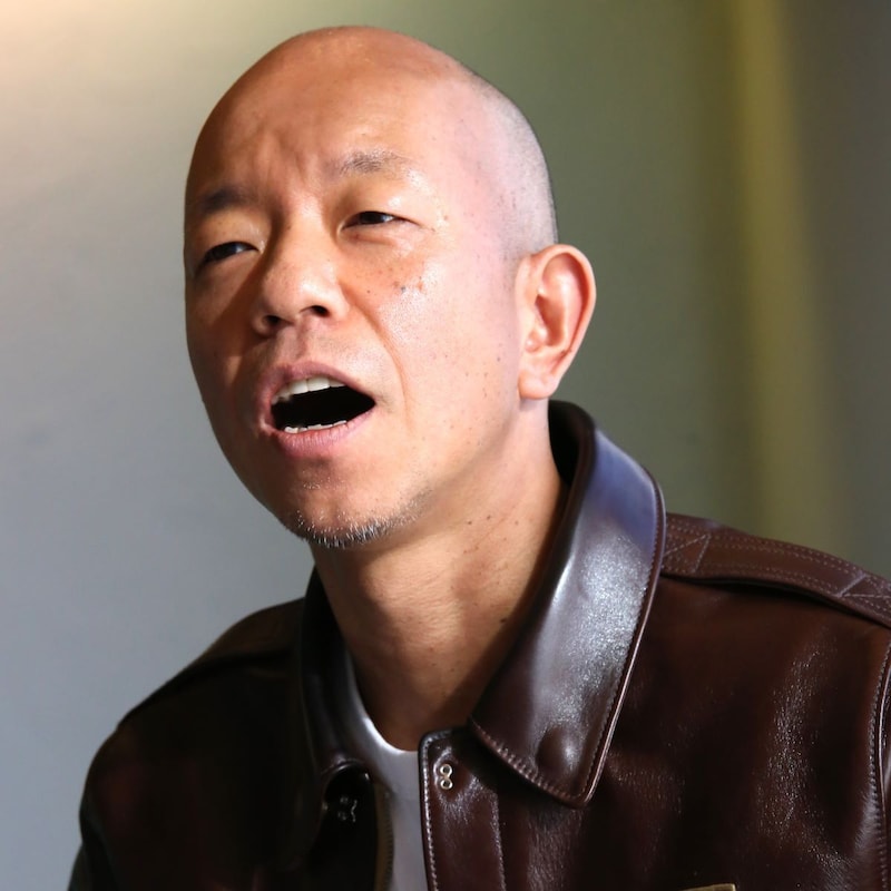 「MC横芸人の大物」バイきんぐ・小峠英二がSNSをいっさいやらない「パンクな理由」