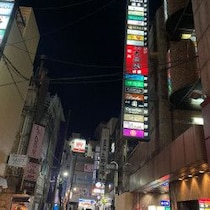 来日した母親が置き去りに…日本国内でも行われていた「人身売買」事件の衝撃！タイ人12歳少女が逃げ出した「強制ヤミ労働」