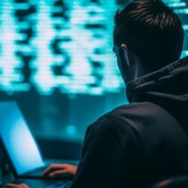 ソニー「プレステ新作ディスク生産終了」の衝撃！ダウンロード限定で中古市場対策より深刻な「違法コピー業者撲滅」