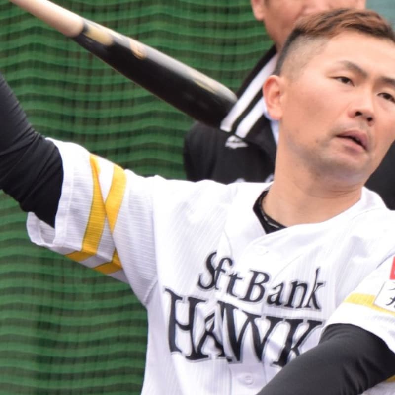 ソフトバンクの「打撃職人」中村晃が引退決断までの「チームメイトと仲良くしたくない」一匹狼から選手会長へ「激動人生」