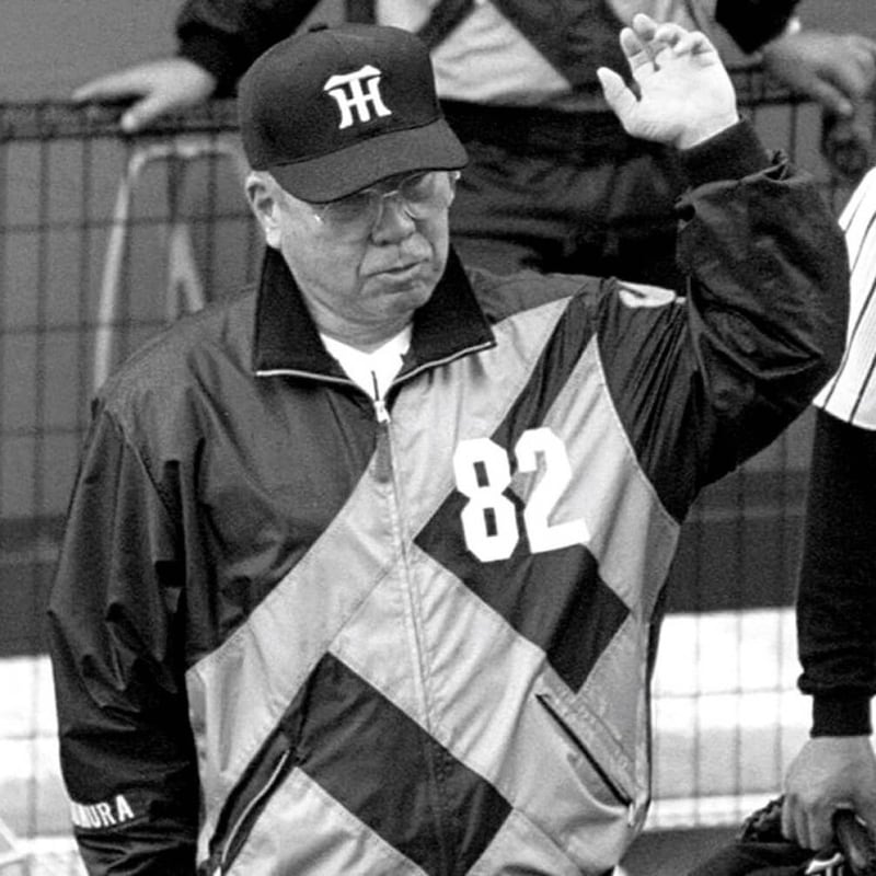 プロ野球「オンオフ秘録遺産」90年〈名将たちのプロ球人生たった1度の「退場劇」〉