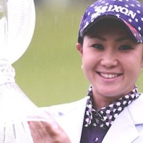 古閑美保が巨人戦の始球式に登場して「アンチ巨人なんで」／スポーツ界を揺るがせた「あの大問題発言」