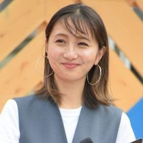 午前６時の羽田空港で目撃「早朝ドすっぴん」に誰も気付かないTBS女子アナの寝ぼけまなこ