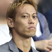サッカー日本代表に風雲急！本田圭佑「監督立候補」が立ち消えになったのは「総監督＝GM」就任を直訴したから