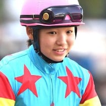 競馬サークルで断然人気！小林美駒の評価爆上がりで「レイチェル・キングのような存在になる」