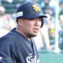 ソフトバンク・山川穂高「年俸４億5000万円の２軍塩漬け」ホームランを打てども１軍に呼ばれない「居場所なし」ベンチ