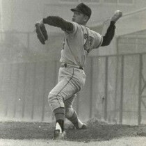 プロ野球「オンオフ秘録遺産」90年〈アマ球界の剛腕が達成した「完全試合」の舞台裏〉