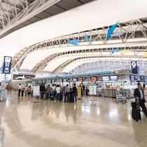 関西国際空港「ANAラウンジ消滅」でプライオリティ・パスの価値なし「LCCを選んだ方が割り切れる」不満爆発の現場