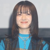黒柳徹子が驚愕…いったいどうなってんの!? 20歳の娘がいる安達祐実44歳の「ここまで老けない」奇跡の風貌