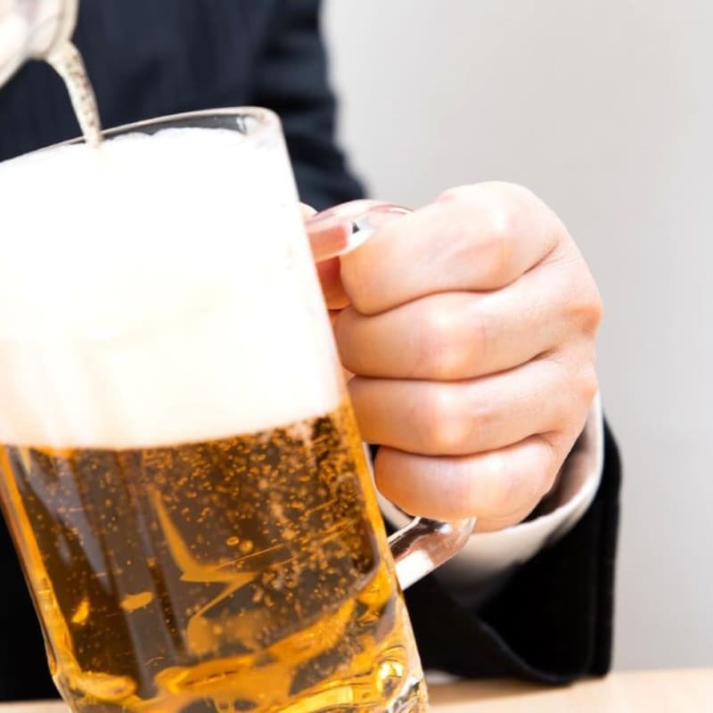 お手軽「缶ビールで超グレードアップ」自宅でできる居酒屋「神泡ビール」激ウマ黄金マニュアル