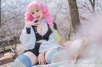 【コスプレ】『鬼滅の刃』甘露寺蜜璃が妖艶かわいい！　「うっとりする色気」