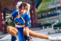 『ストリートファイター』春麗のコスプレイヤーが「艶やか美脚」を見事再現！　「すっごぉ…」と絶賛の声