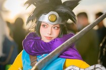 『ドラクエ3』女子大生コスプレイヤーによる「女勇者」が美麗すぎ！　自作した装備に「完成度たっか」