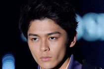 【画像】え、「誰か分からんくらいの再現度」「イケオジだけどちゃんと似てる」「目がヤバい」コチラが実写『ゴールデンカムイ』宇佐美・門倉・都丹のビジュアルです