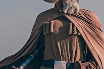 「完璧すぎる…」『ナウシカ』ユパ様のコスプレの圧巻再現度に「カッコ良すぎる」と反響