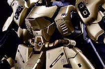 「高級感すごっ！」『ガンダム』“黄金のサザビー”に「美しい」「クワトロ専用機みたい」と反響