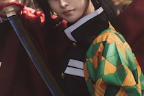 【画像】え…っ！「やだイケメン」「美しい」　こちらが『鬼滅の刃』冨岡義勇の美麗コスプレ写真です（6枚）