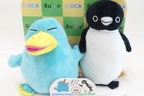 【Suicaのペンギン】24年には「ICOCAのイコちゃん」と手つなぎコラボぬいぐるみ発売も