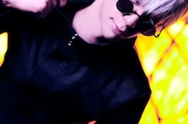 「クオリティ高すぎ」スペイン人コスプレイヤーによる『呪術廻戦』“五条悟”に「再現度ヤバい」「イケメンすぎ」