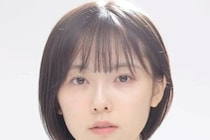 【画像】え、「リアル異世界人？」「腹筋まで美しい」　コチラが加藤小夏さんが演じた「コスプレになりかねない」ヒロインです（3枚）