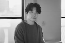 【画像】え…っ！　こちらが“笑顔なし”星野源さんによる昨年度『紅白』のパフォーマンスです