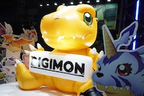 約8年ぶりとなる『デジモン』新作で原宿を探検！　大迫力な「バンナム」ブースには巨大な”手”も？【TGS2025】