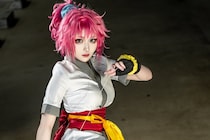 【コスプレ】『HUNTER×HUNTER』幻影旅団 マチを忠実再現！　しなやかなさ生かしたポーズに注目