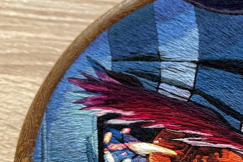 『鬼滅』刺しゅうで再現された猗窩座の瞳←「神がいる…」と絶賛! 瞳に映る炭治郎の“表情”まで再現