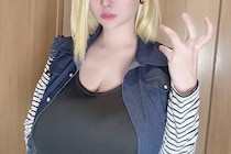 「色気すごい」『ドラゴンボール』台湾美女による“人造人間18号”美麗コスプレに「完ぺき」「美しい」