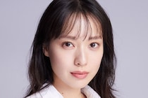 【画像】え…っ！「そっくり」「笑い方似てる」こちらが“細木数子”を演じる戸田恵梨香さんのビジュアルです（3枚）