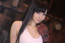 『FF7』ティファのコスプレイヤーが美し過ぎ！「スタイル抜群」「ドレス姿にうっとり」