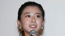 【画像】え、「歯が凄いことに」「太った状態も？」　コチラが黒島結奈さんが特殊メイクで再現した衝撃キャラです